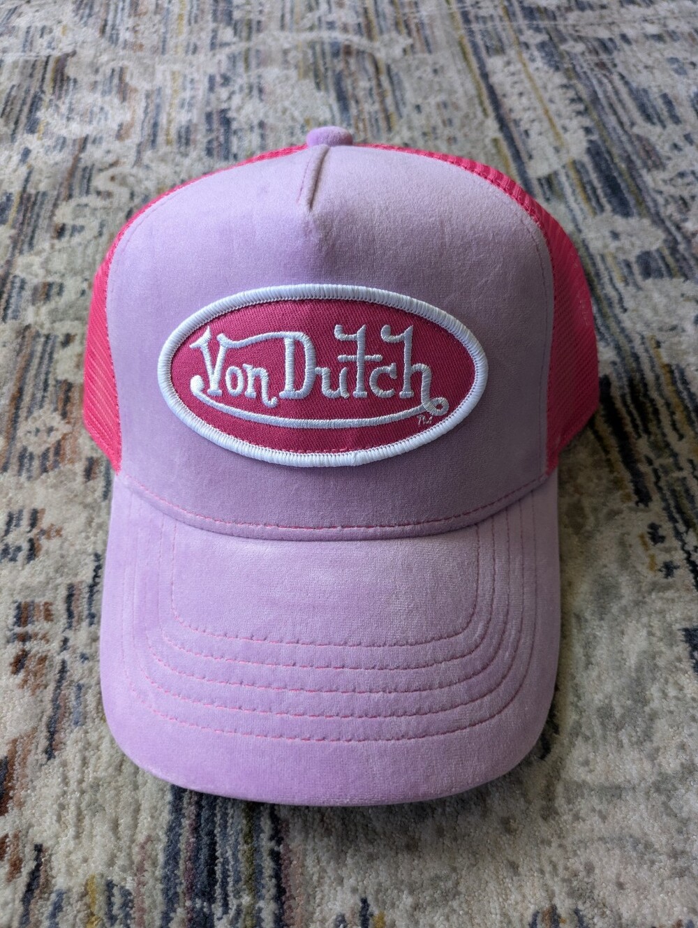 Von Dutch Originals Pink & Lavender Trucker Hat NWT Adjustable